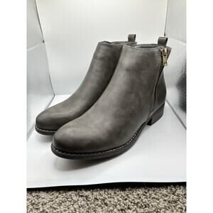 Riverberry Women's Size 7.5 Avery Zip Up Gray Ankle Boots Bootie Classic Boho
